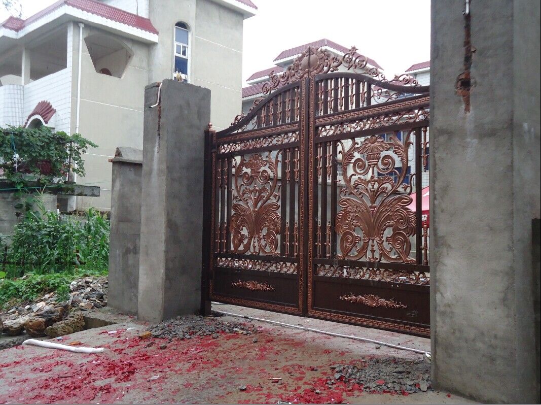 別墅鋁藝大門(mén)